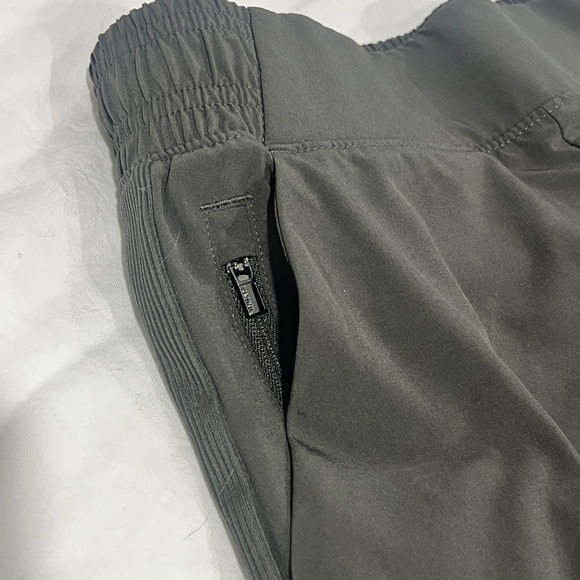 Athleta Brooklyn Jogger - mountain olive size 0 - Picture 7 of 8